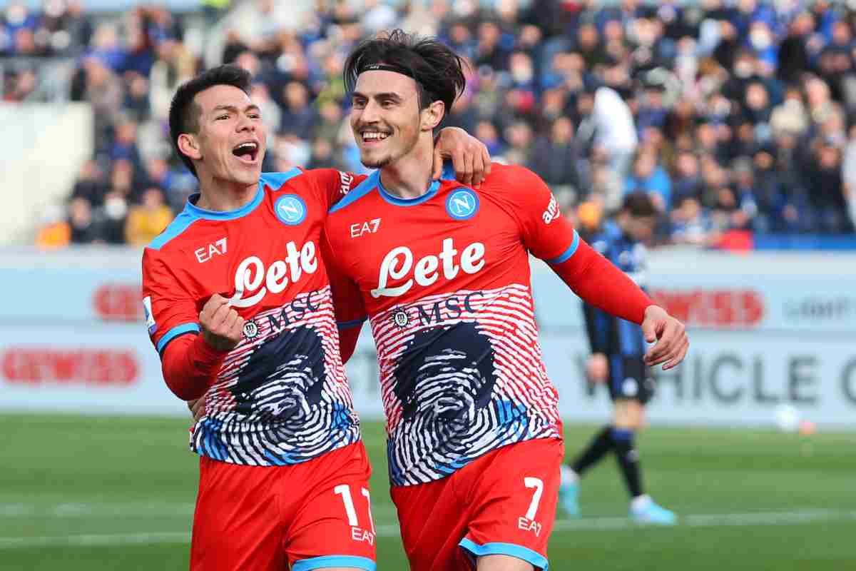 Calciomercato Napoli: il Liverpool offre 30 milioni di euro per un calciatore azzurro.