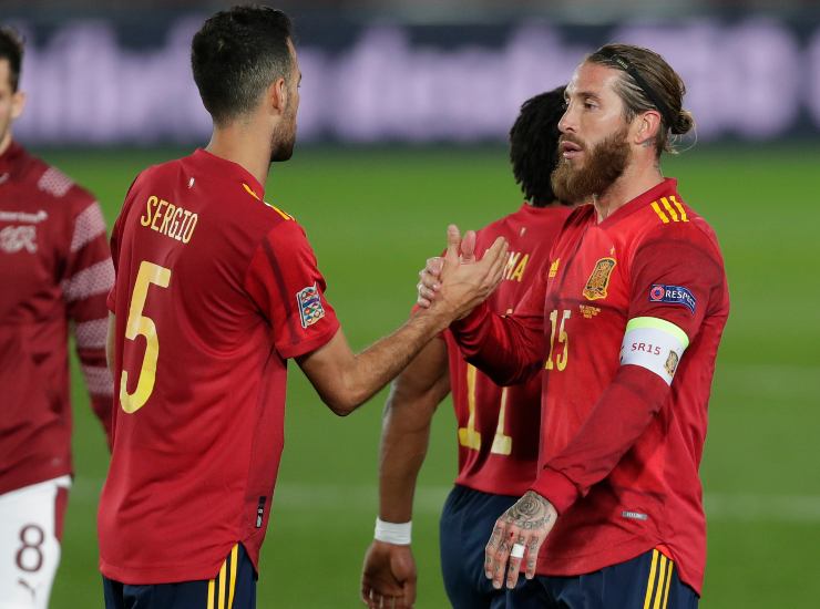 Calciomercato: Sergio Ramos e Busquets raggiungono Cristiano Ronaldo all'Al Nassr.