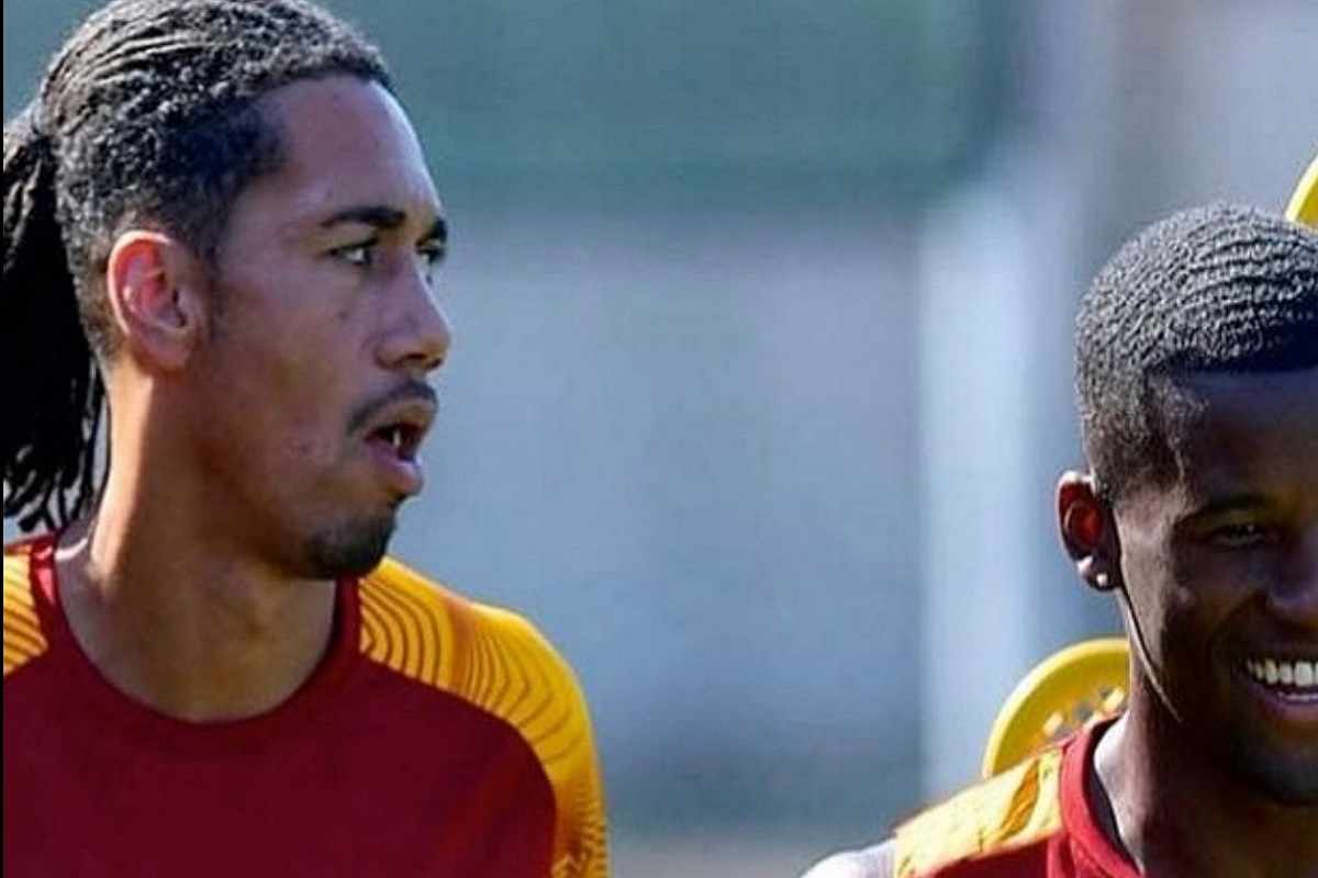 Smalling e Wijnaldum a Trigoria.