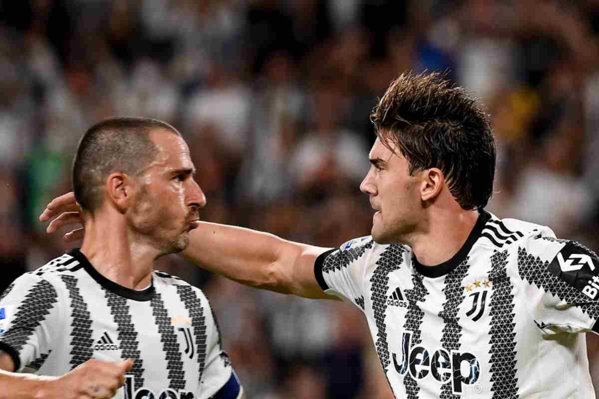 Bonucci e Vlahovic foto LaPresse