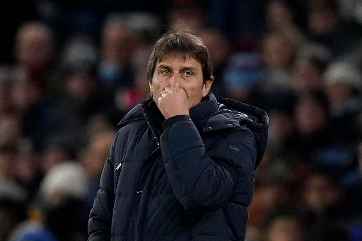 Conte pronto a tornare in Serie A: con lui arriva Lenglet