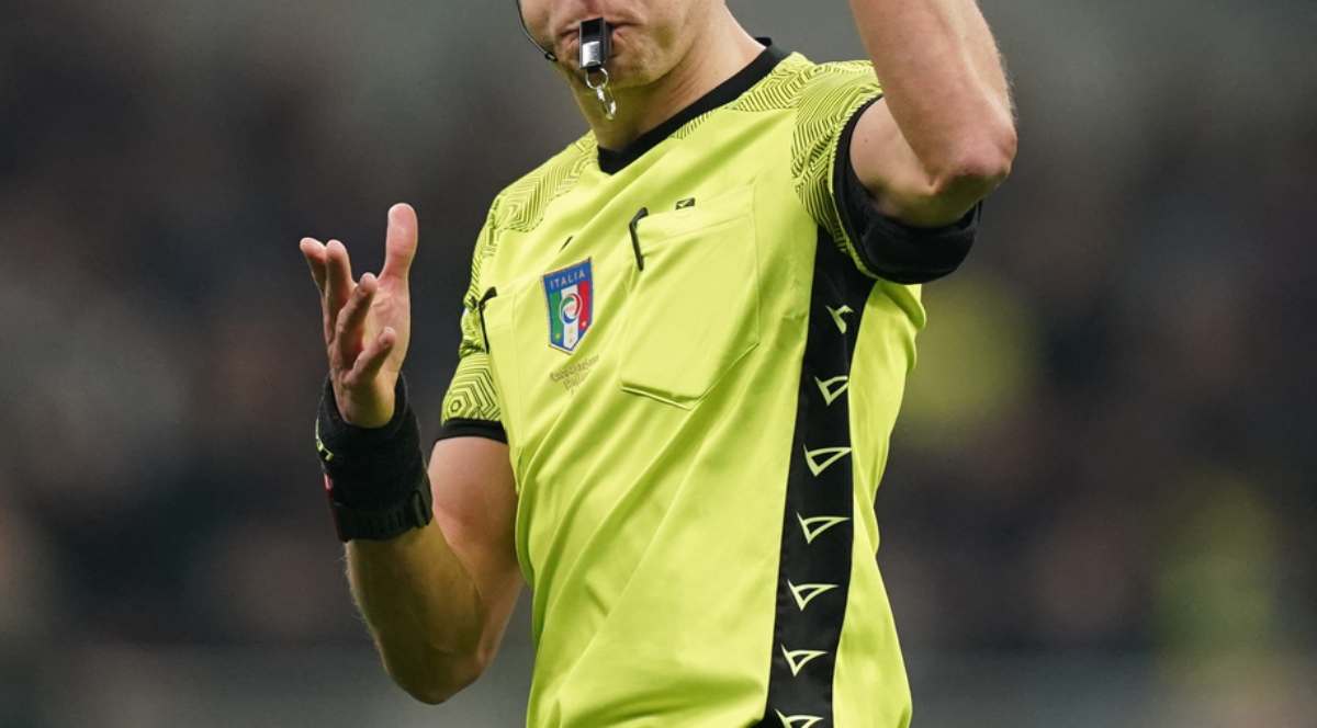 Insulti shock all'arbitro - CalcioNow.it