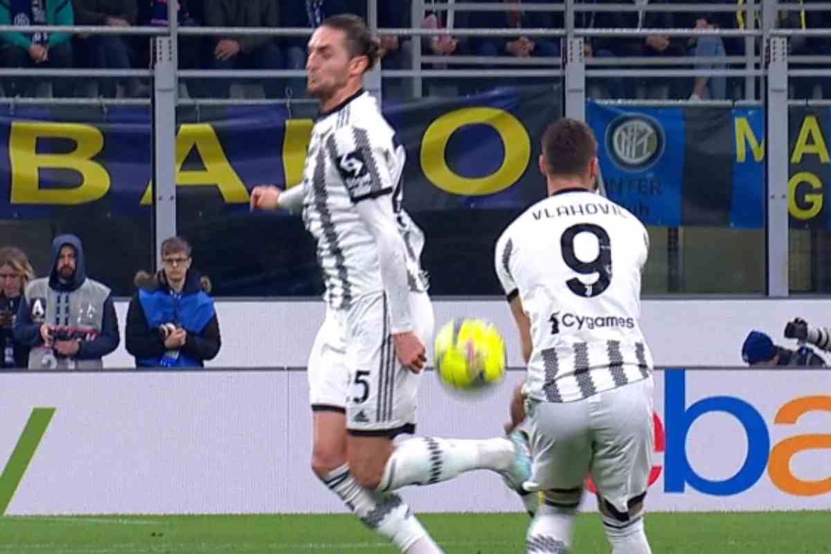 Mano Rabiot Inter Juventus