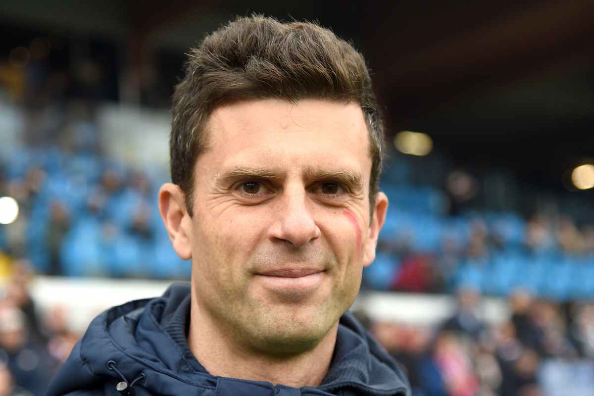 Il Bologna e Thiago Motta ai saluti