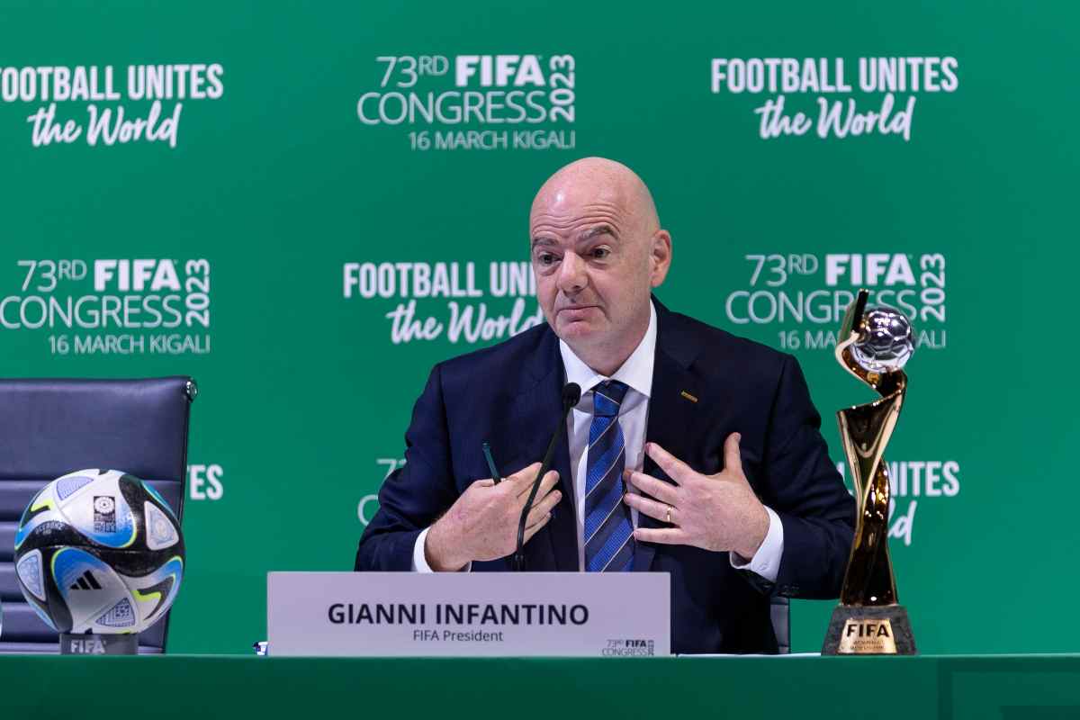 infantino fifa regole calcio