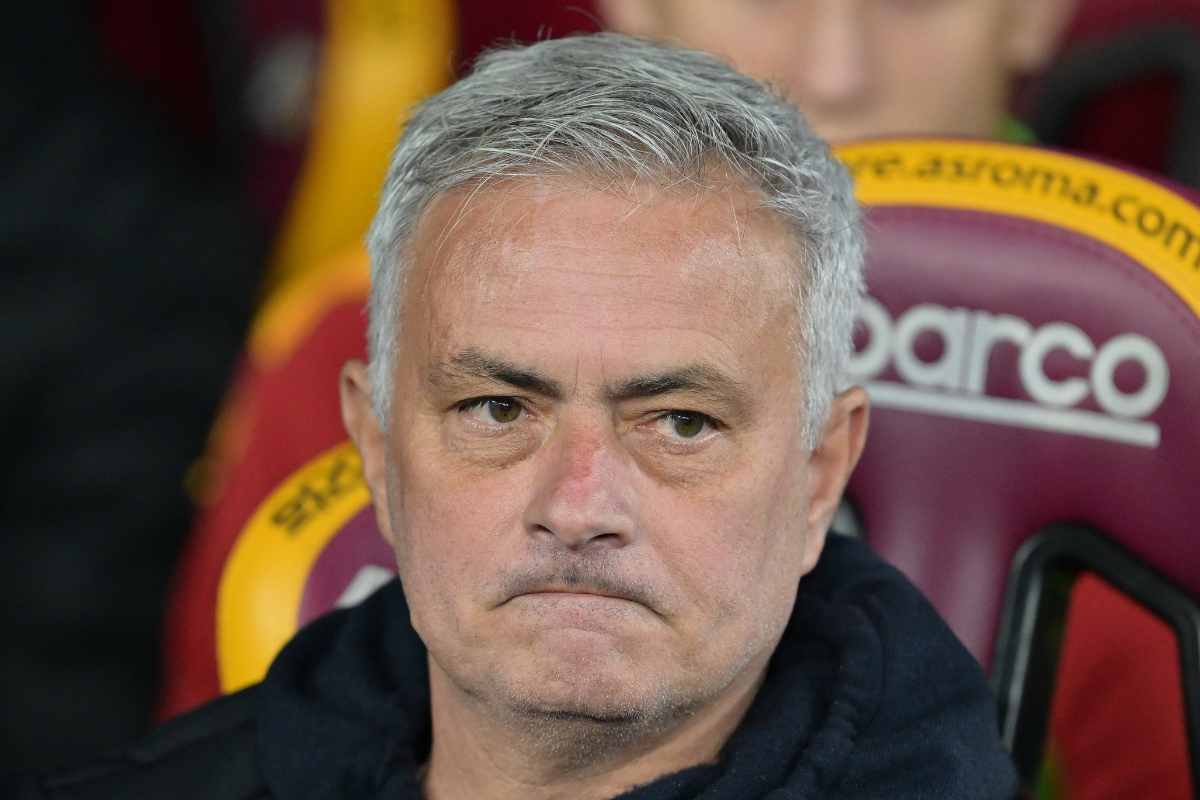 mourinho roma squalificato