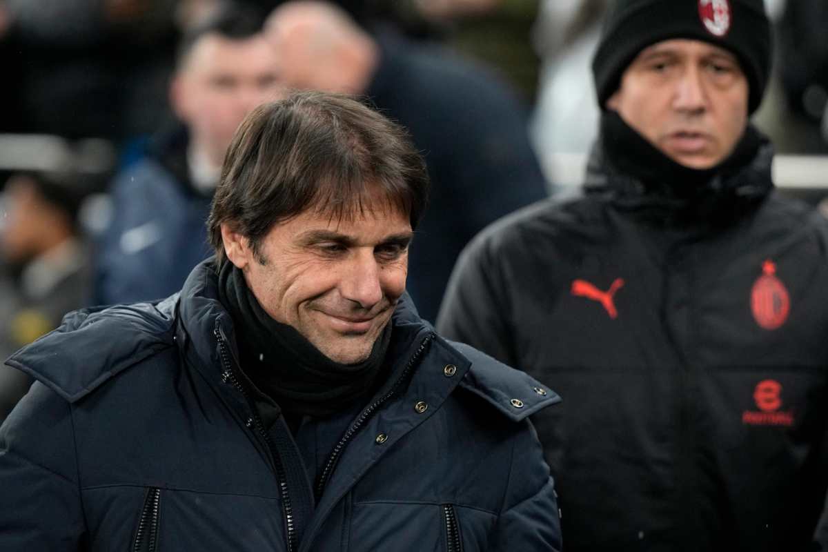 Antonio Conte in estate - CalcioNow.it