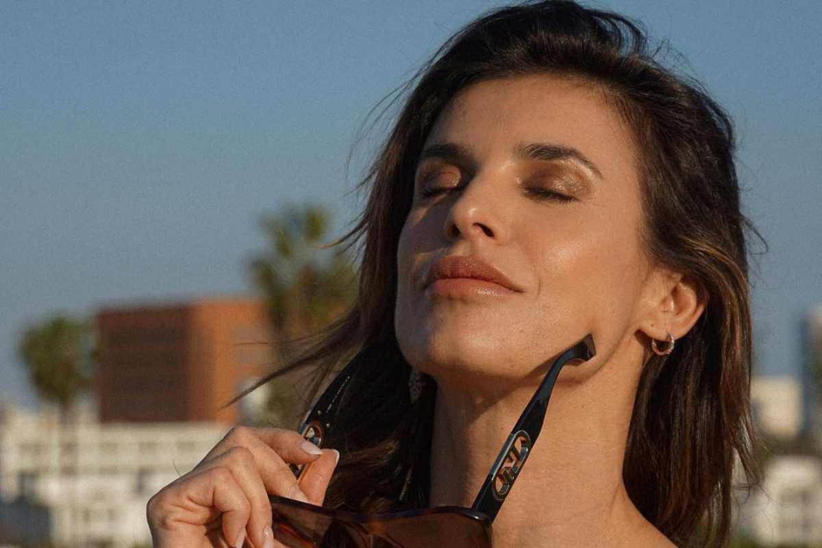 Elisabetta Canalis solo in reggiseno, esplosiva