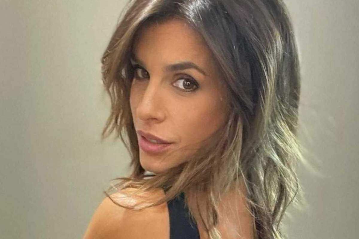 Elisabetta Canalis solo reggiseno scollatura