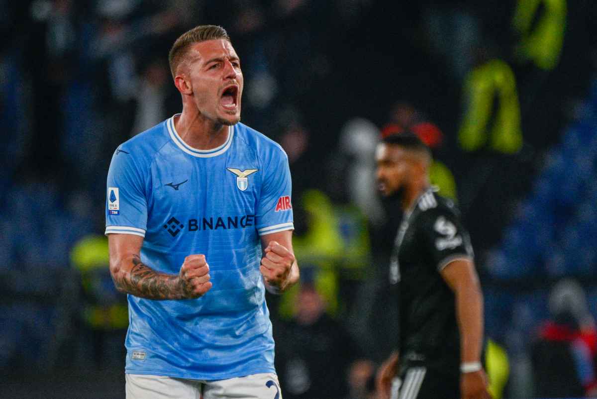 Milinkovic Savic esulta dopo il gol alla Juventus