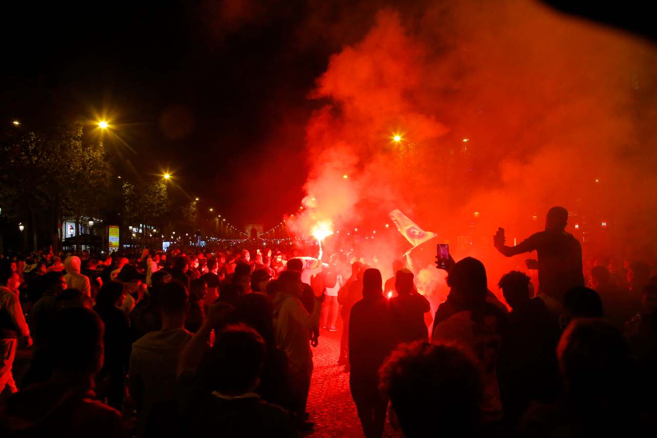 Scontri tifosi stadio Spezia Lazio (LaPresse) - Calcionow