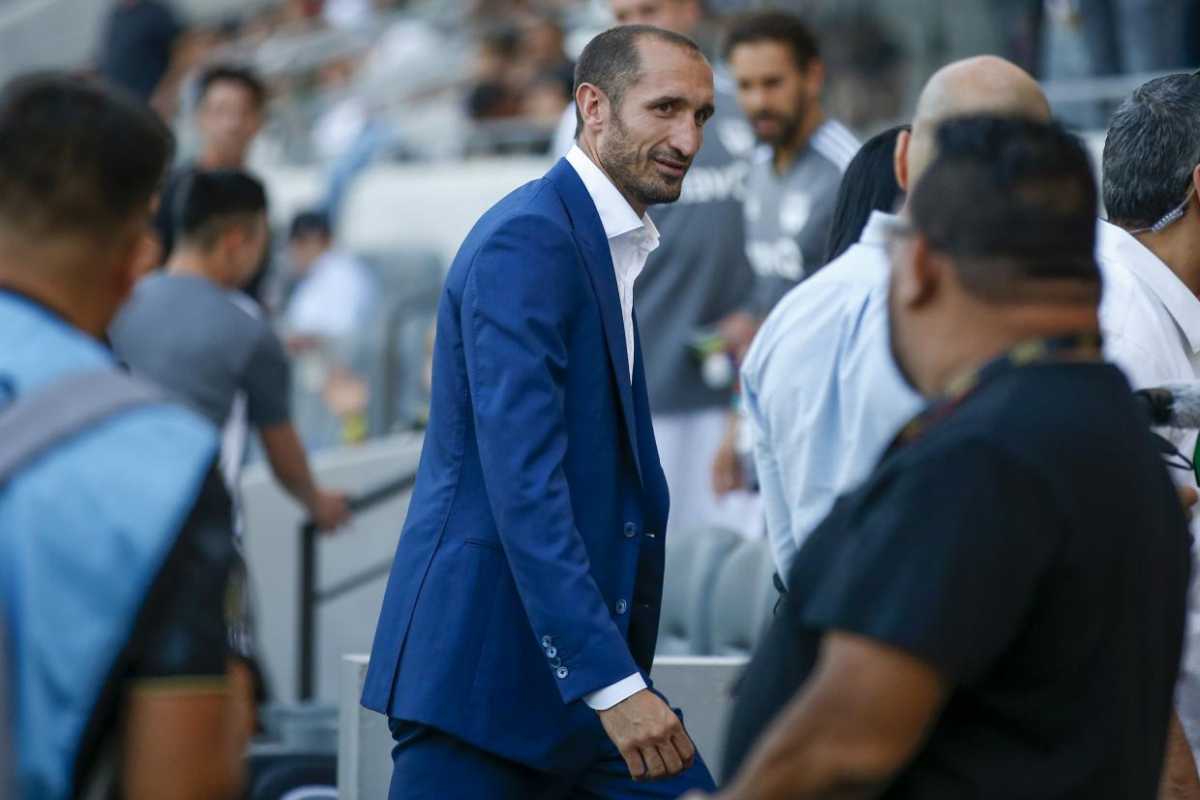 Calciomercato Juve rinnovo Rabiot Chiellini