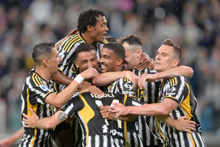 Juventus stangata Uefa