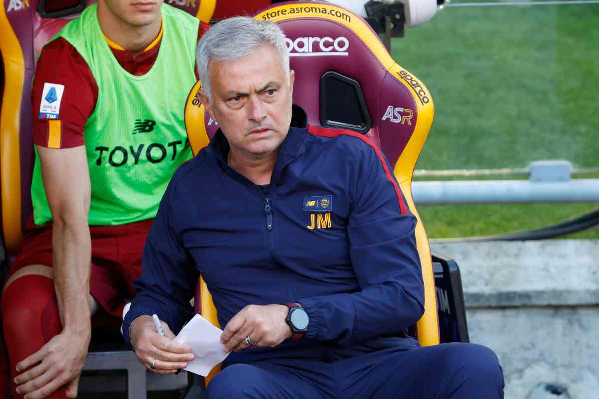 Mourinho tentato dal PSG 