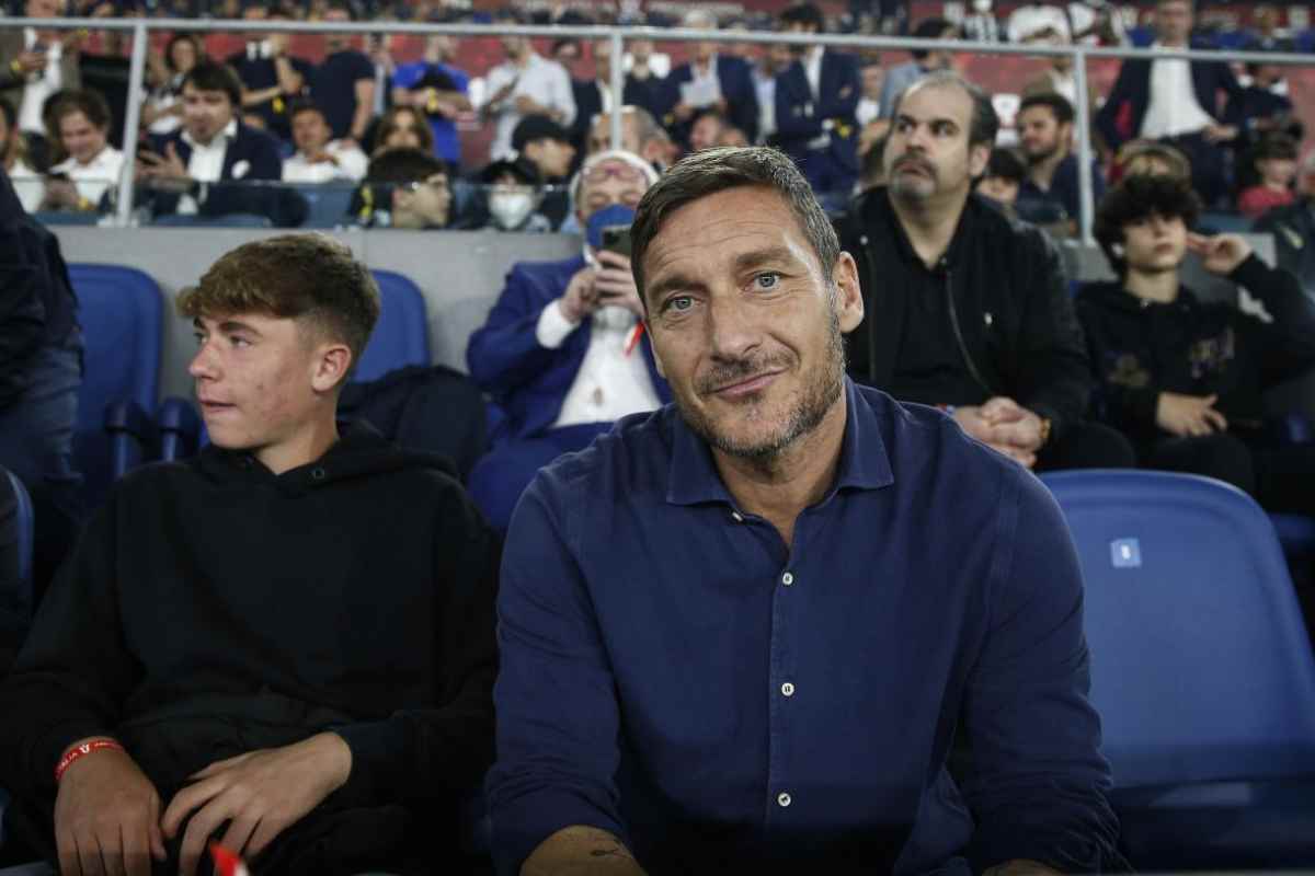 Mourinho Roma allenatore Totti