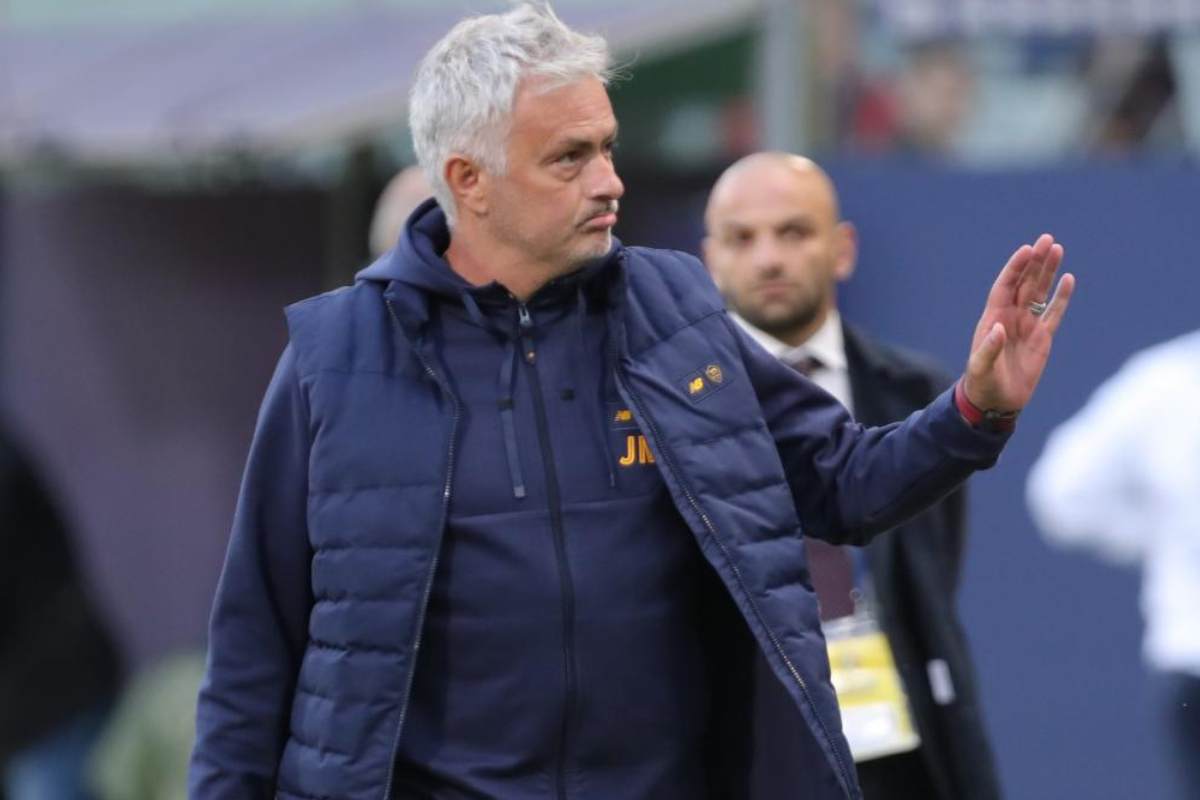 Totti Mourinho Roma rinnovo addio