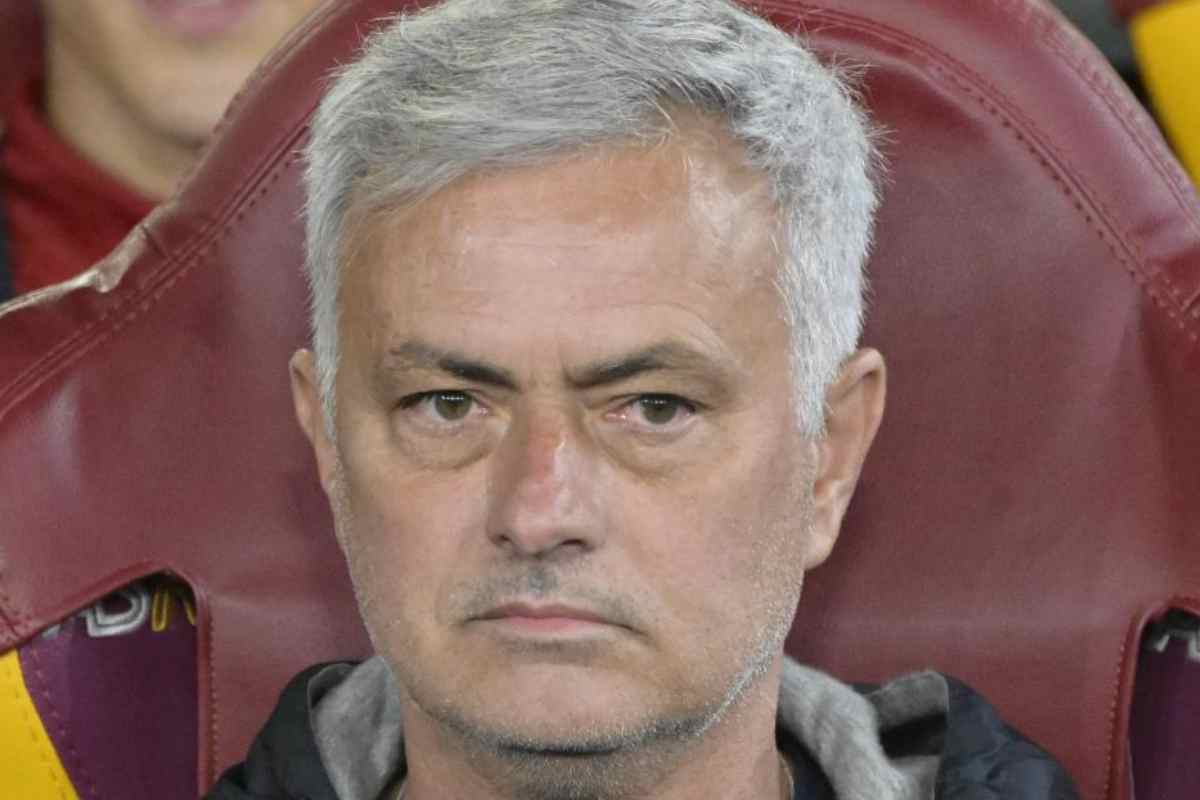 Mourinho lascia la Roma 