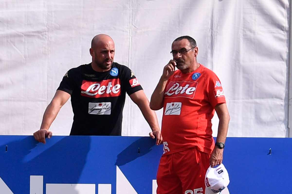 reina torna a Napoli