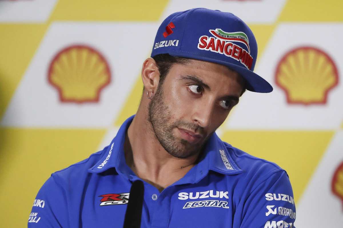 Andrea Iannone si gode il periodo