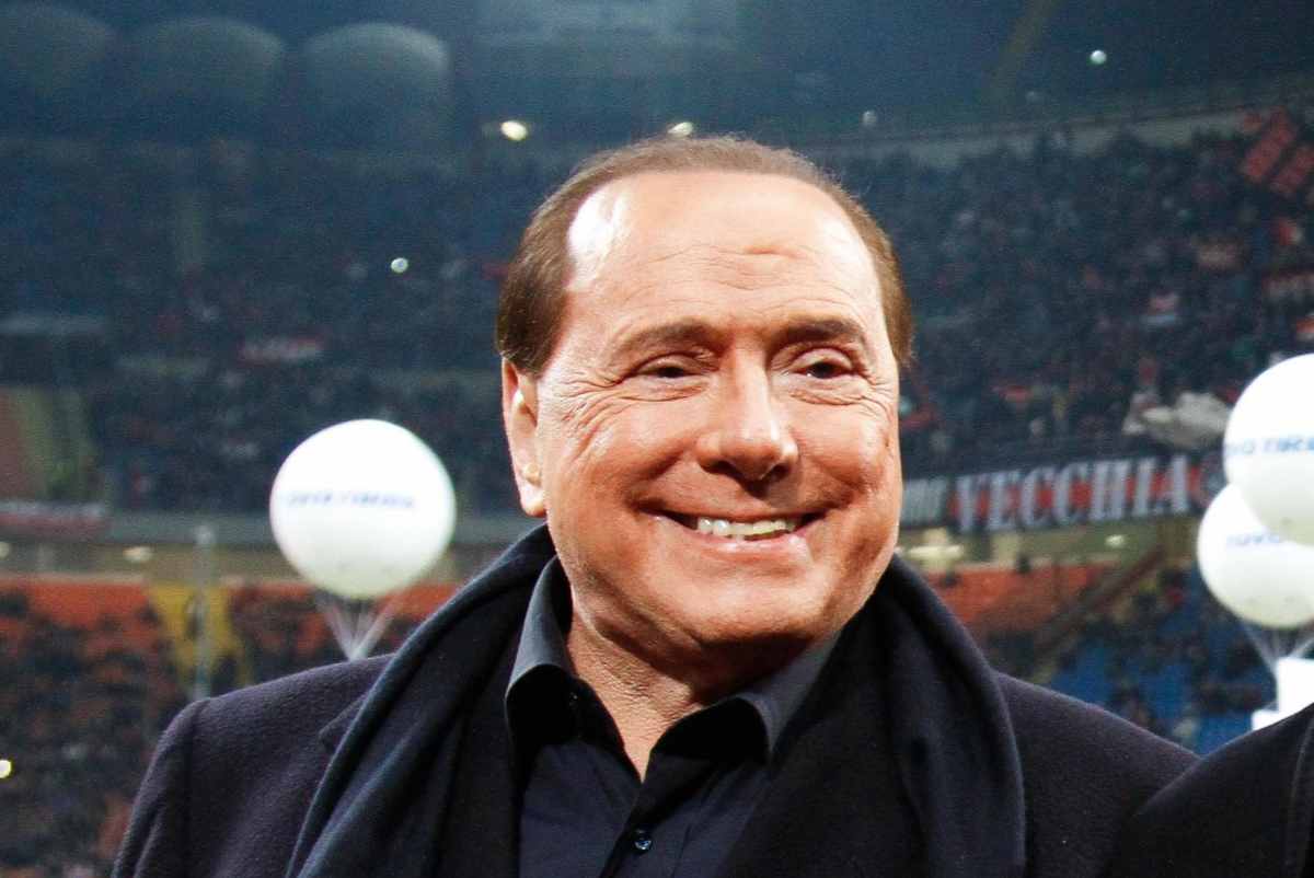 Il gesto di Berlusconi 