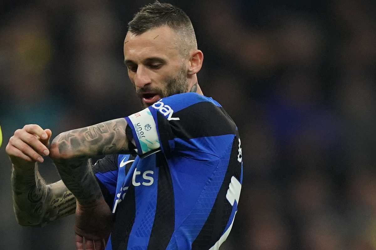 Brozovic inter al nassr barcellona