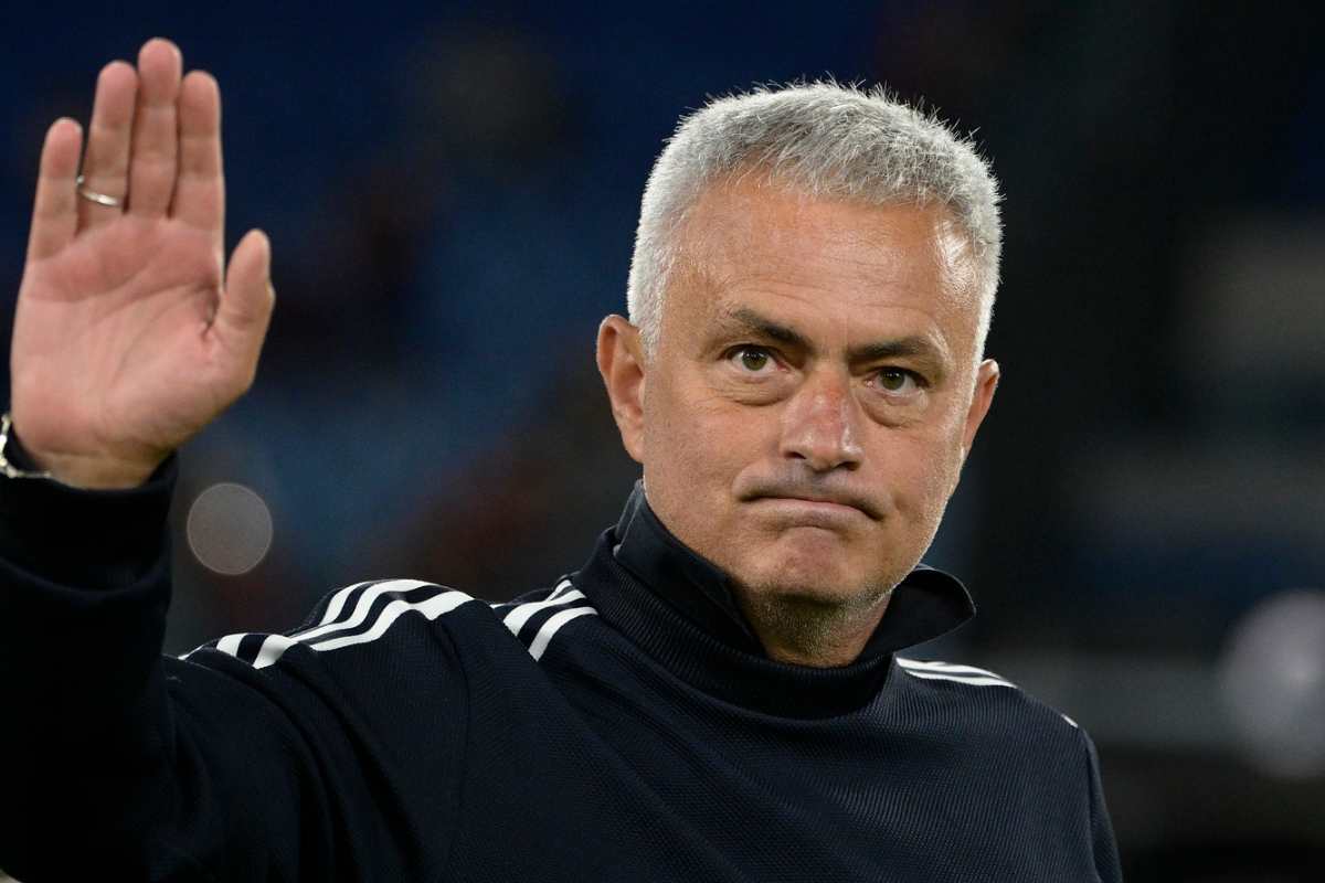 Rinnovo Mourinho Roma 2026