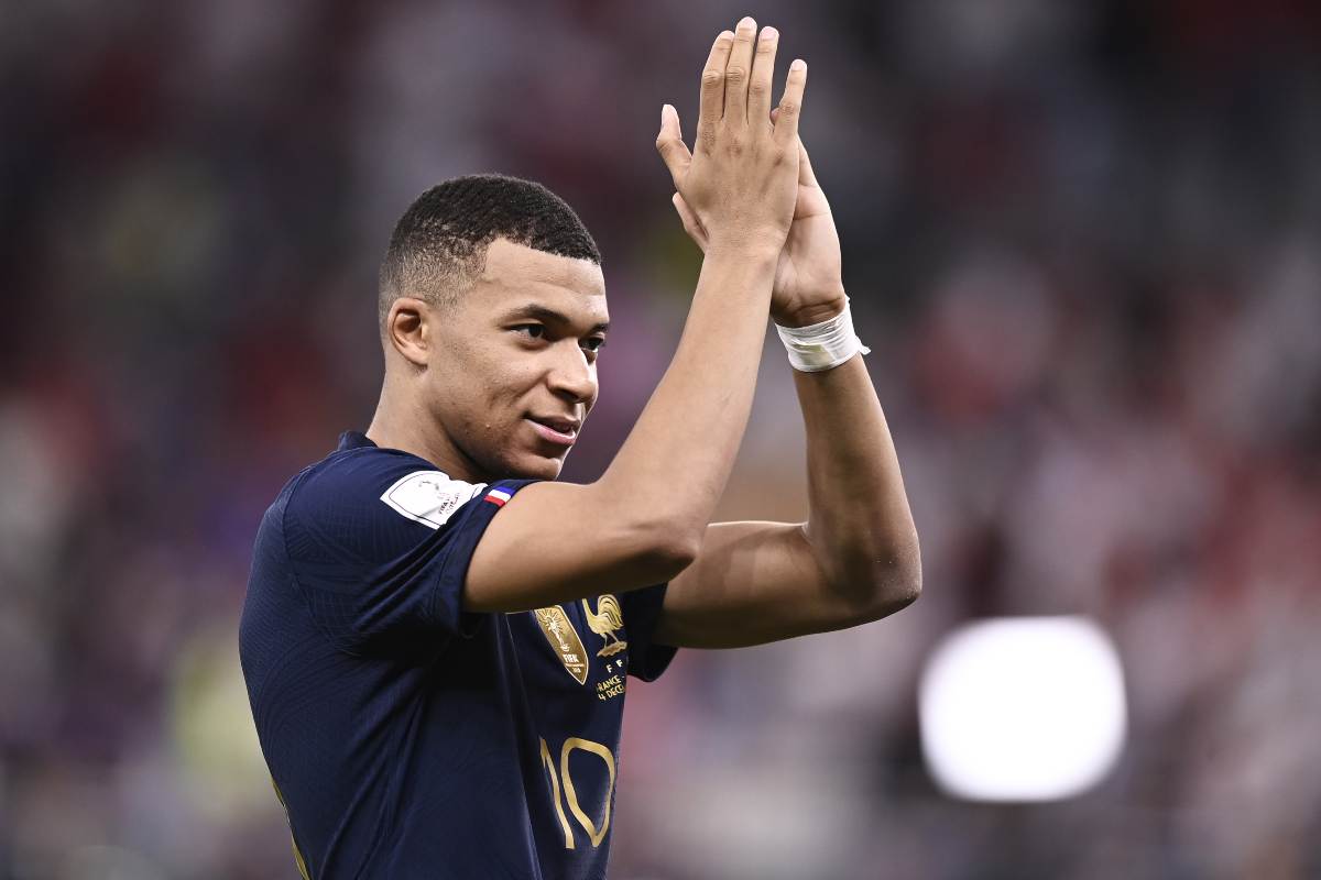 Kylian Mbappé, chi la sorellastra