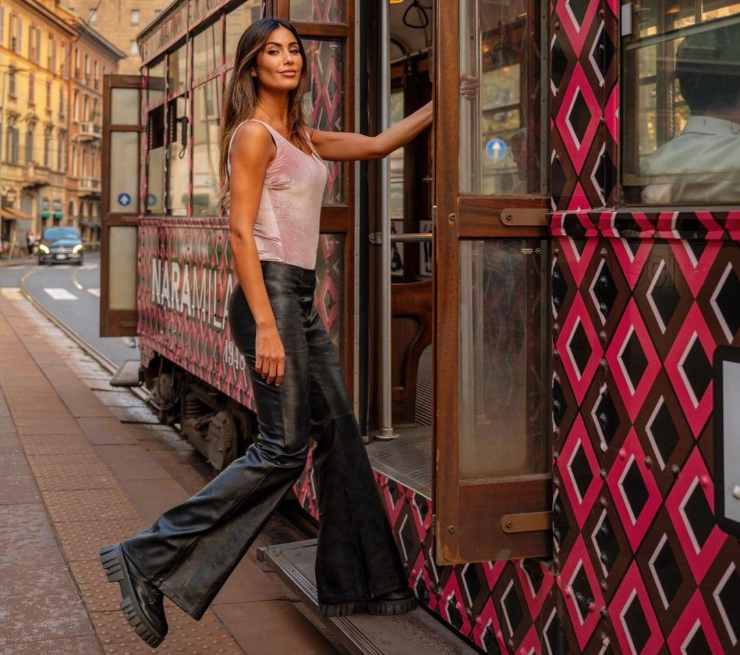 Milano ai piedi di Federica Nargi: scatto da urlo