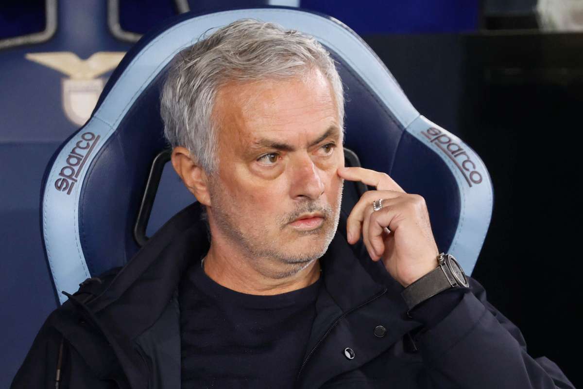 Mourinho via da Roma