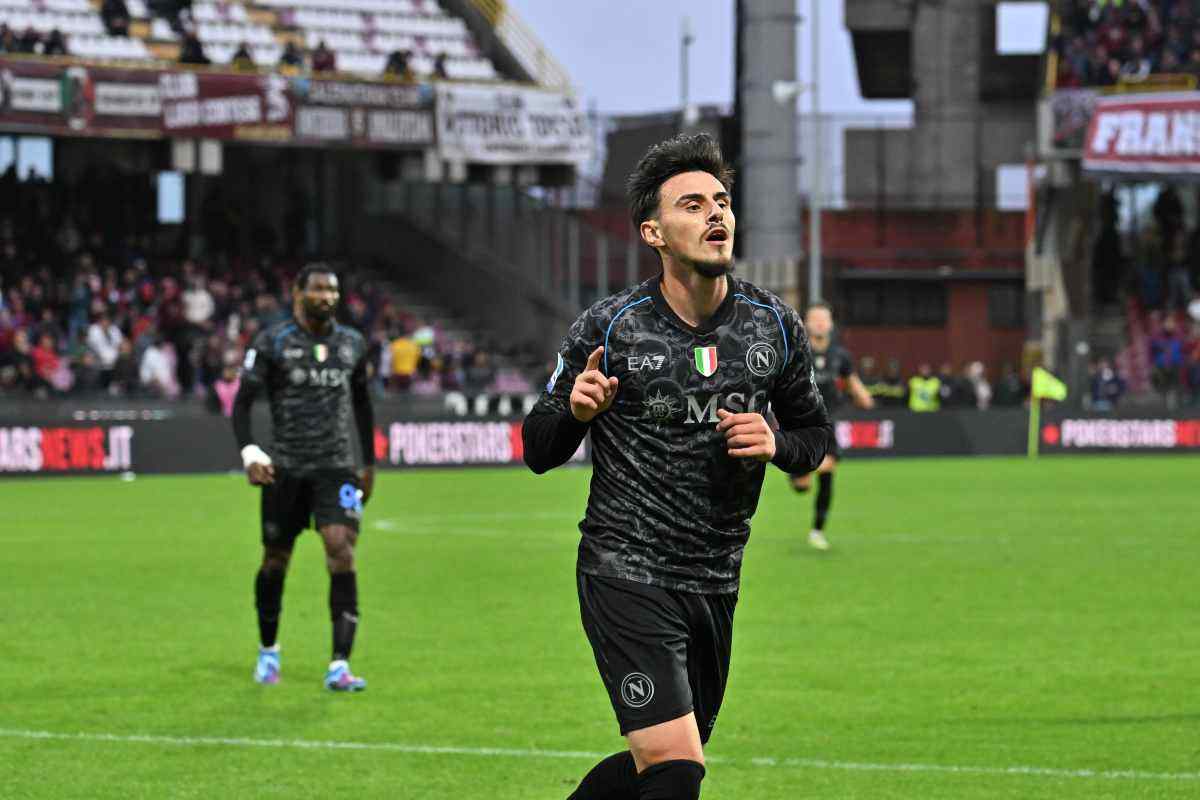 Elmas, addio Serie A