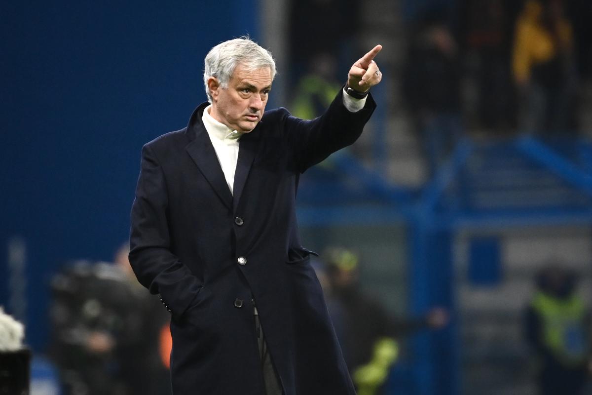 Mourinho, è bufera: che attacco al tecnico portoghese