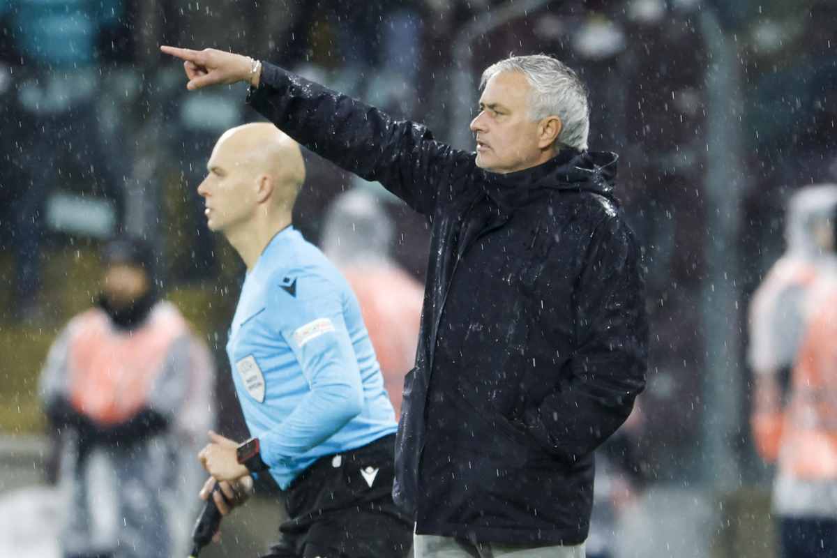 Roma, Mourinho attaccato: "Così serve altro"