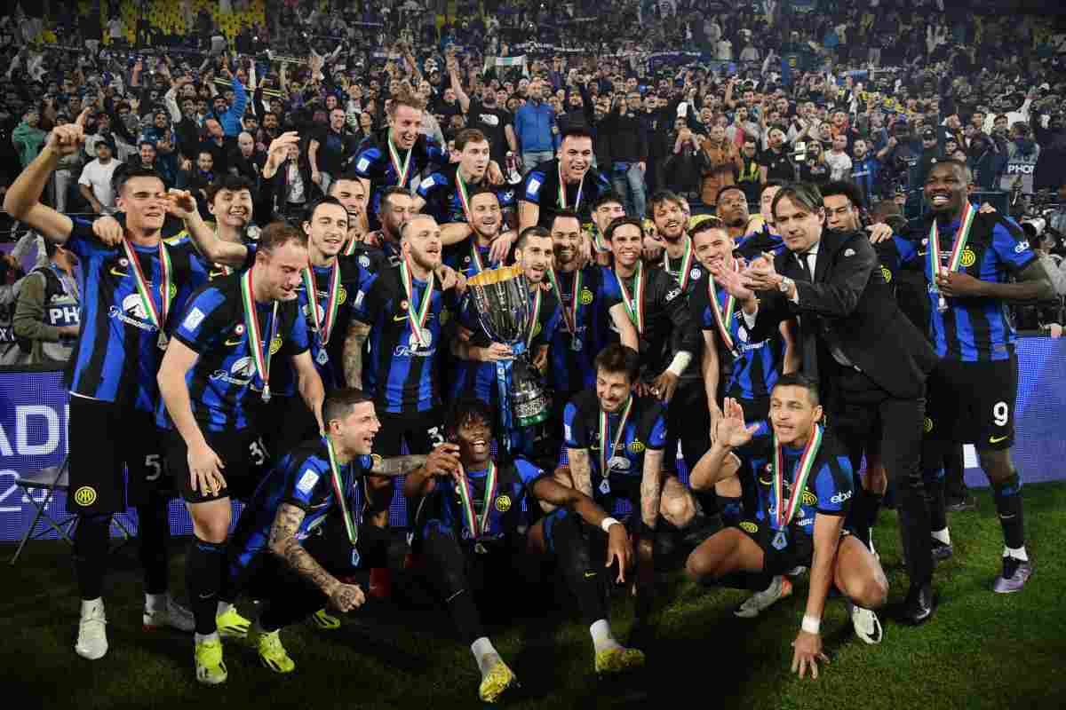 Dumfries resta all'Inter