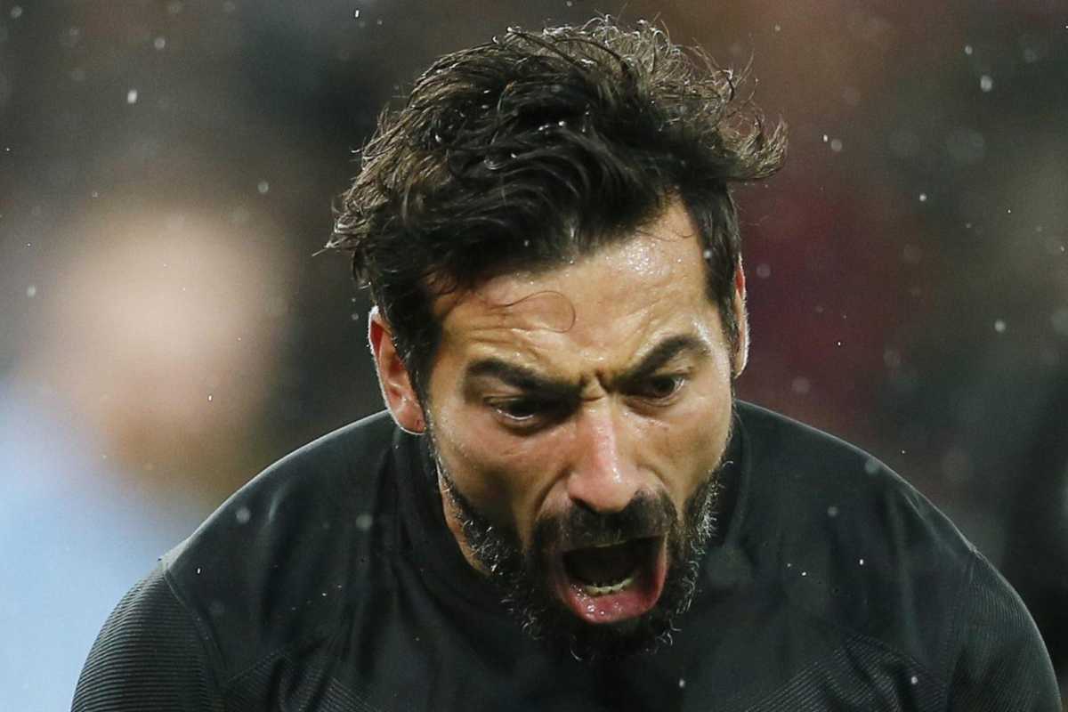 Lavezzi esplode, troppe bugie su di lui