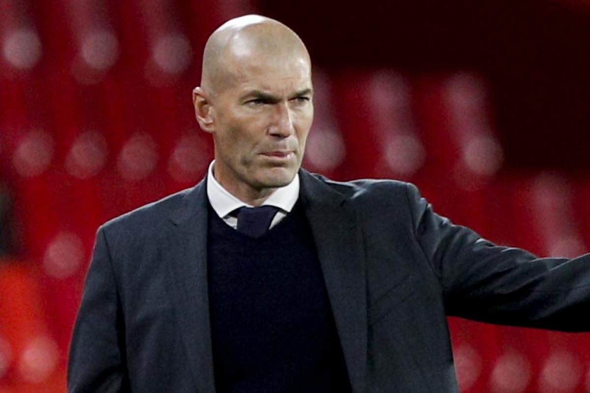 Calciomercato Zidane ritorno panchina rischio fine carriera