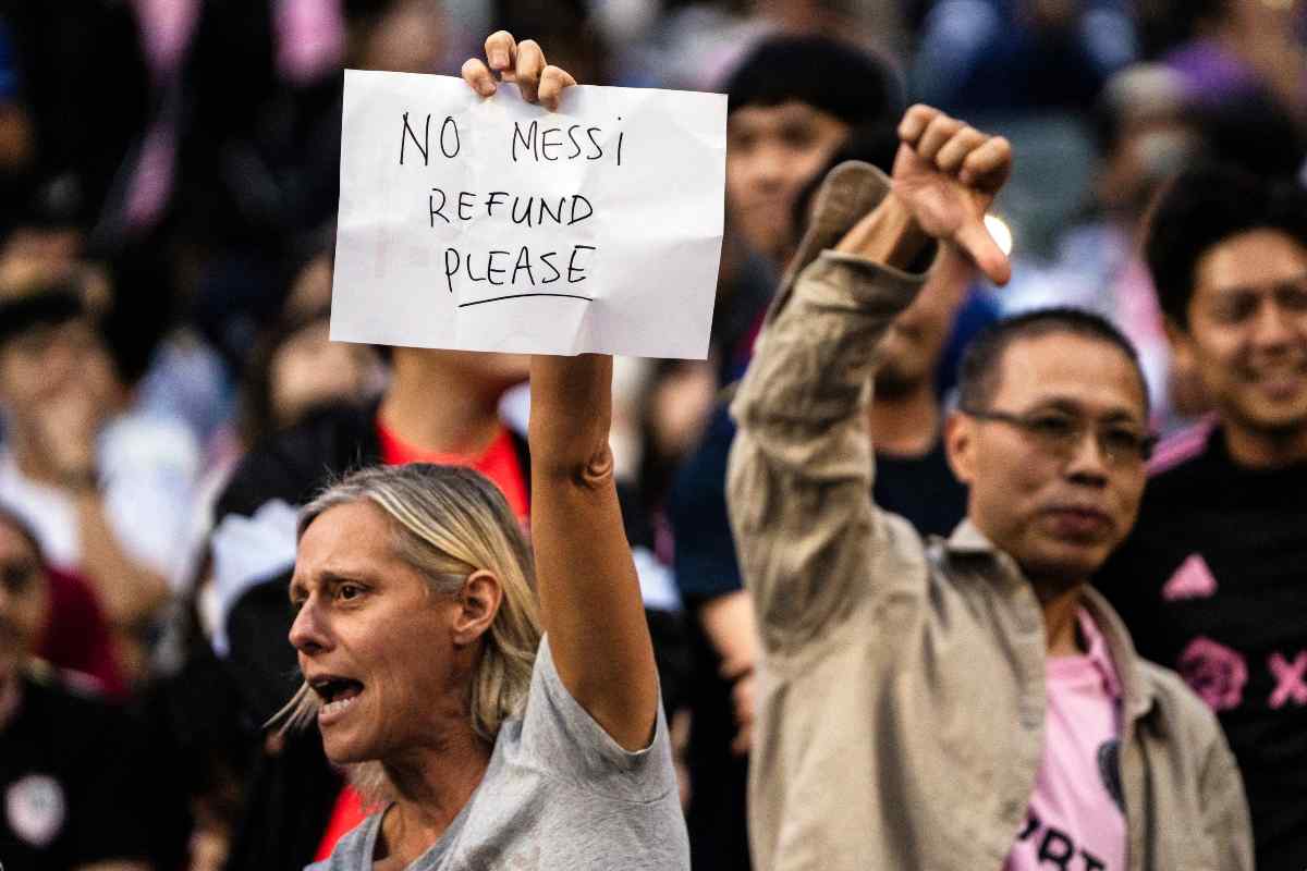 Proteste contro Lionel Messi