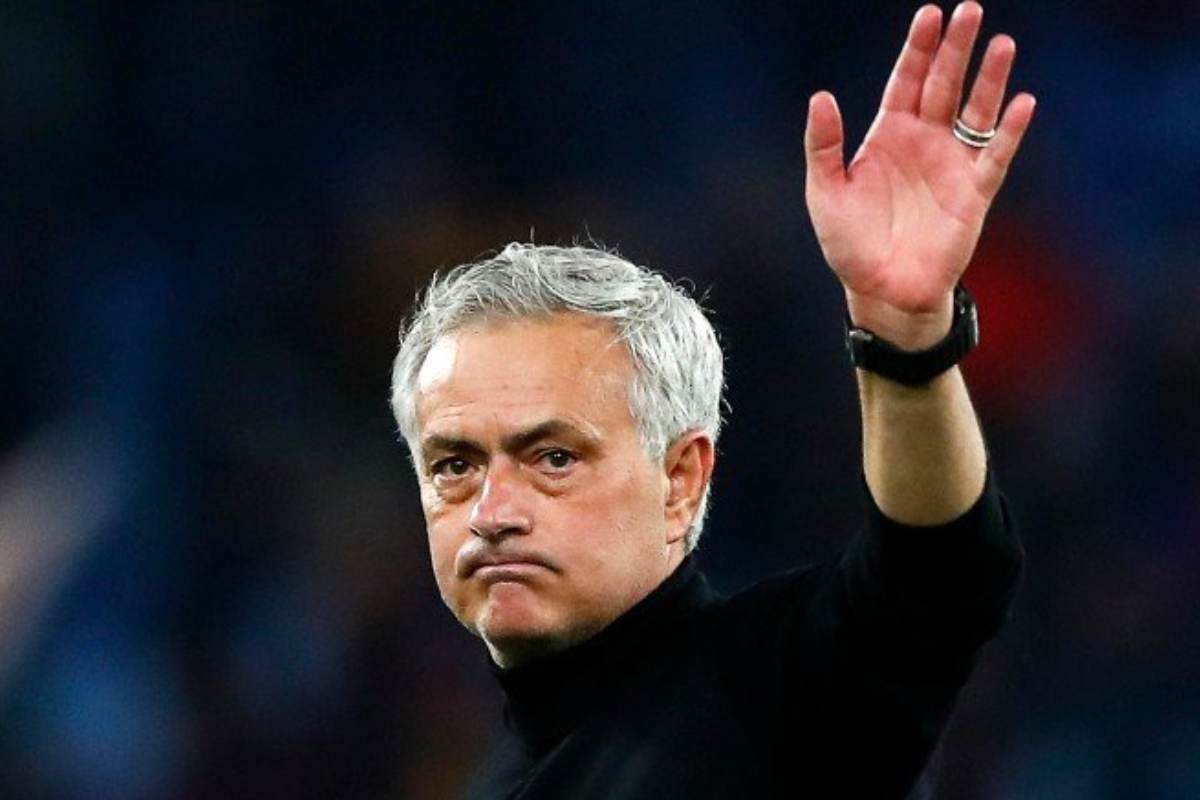 Dopo la Roma torna subito in panchina: deciso il futuro di Mourinho