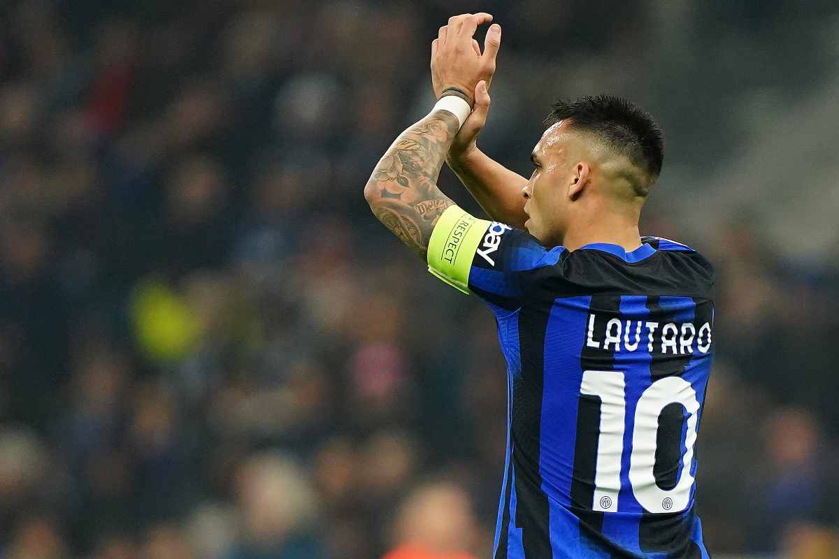 Lautaro Martinez resta all'Inter