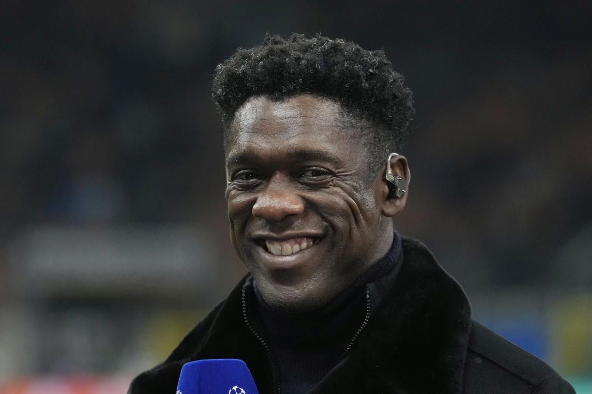 Clarence Seedorf porta il nuovo allenatore in Iran