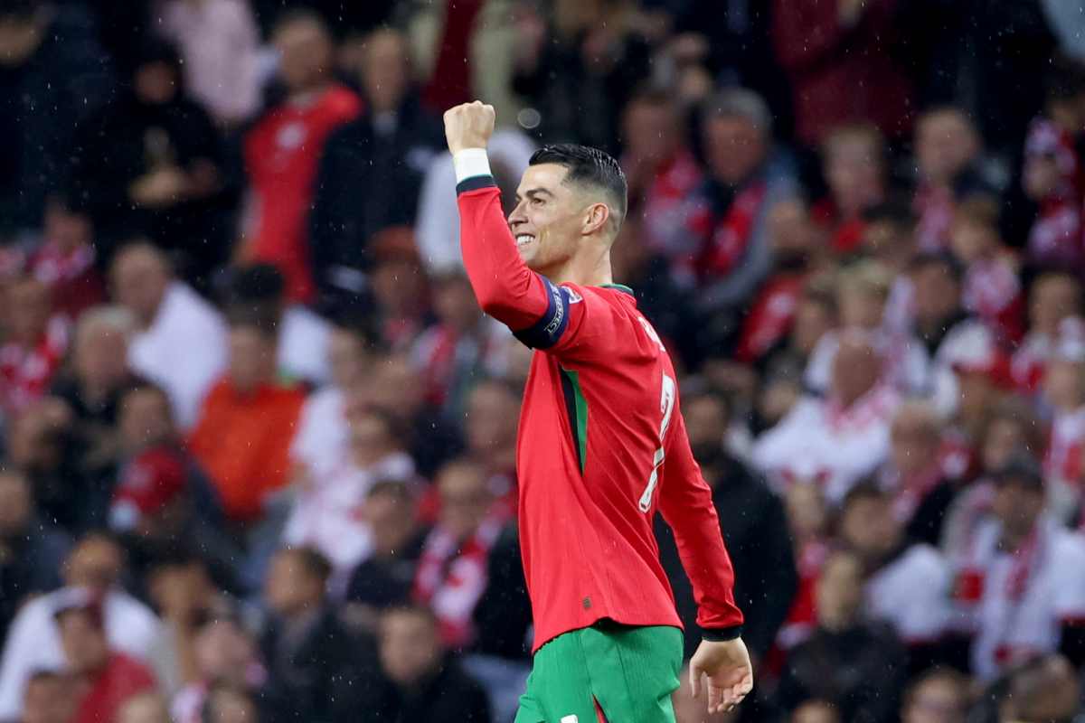 Il giocatore dell'Al Nassr e del Portogallo Cristiano Ronaldo esulta dopo un gol