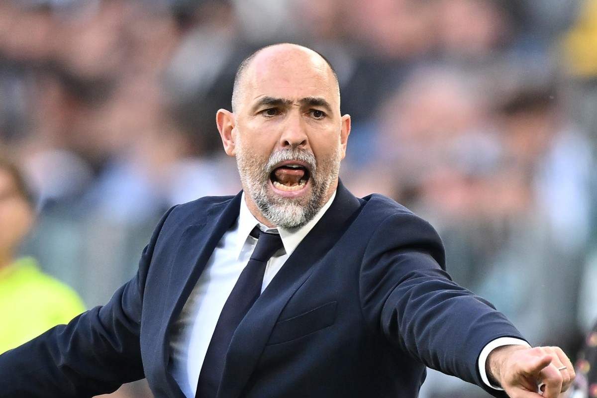 Igor Tudor incita i suoi durante un match