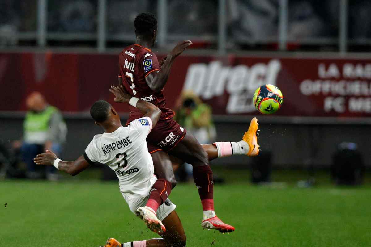 Niane squalificato e allontanato dalla Ligue 1