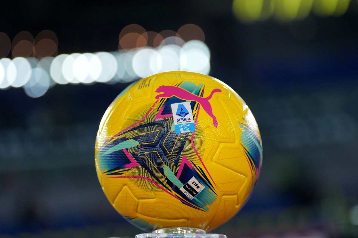 Il pallone della Serie 2024-2025
