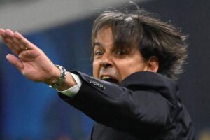 Simone Inzaghi furioso durante un match