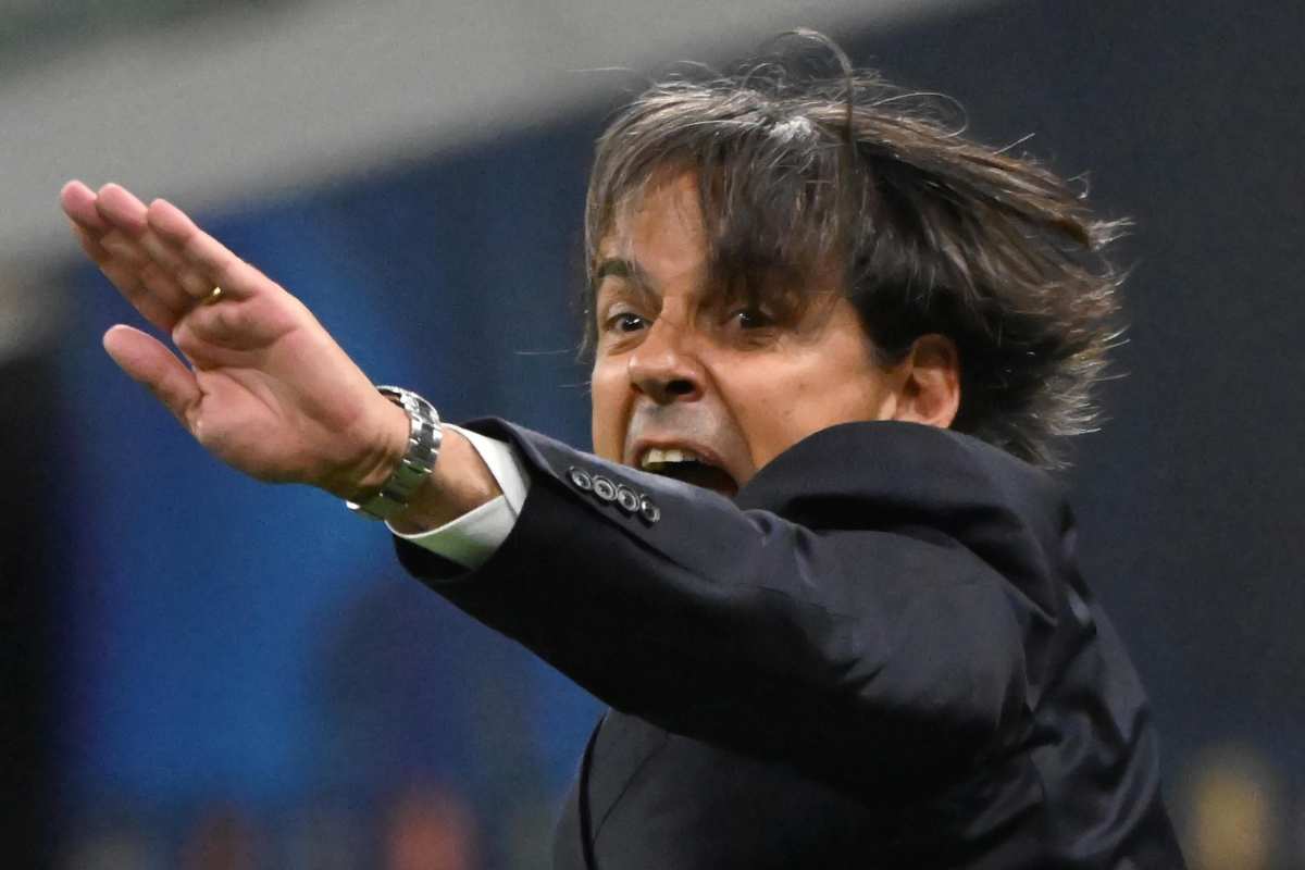 Simone Inzaghi si arrabbia durante un match