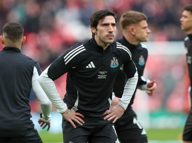 Il centrocampista del Newcastle Sandro Tonali