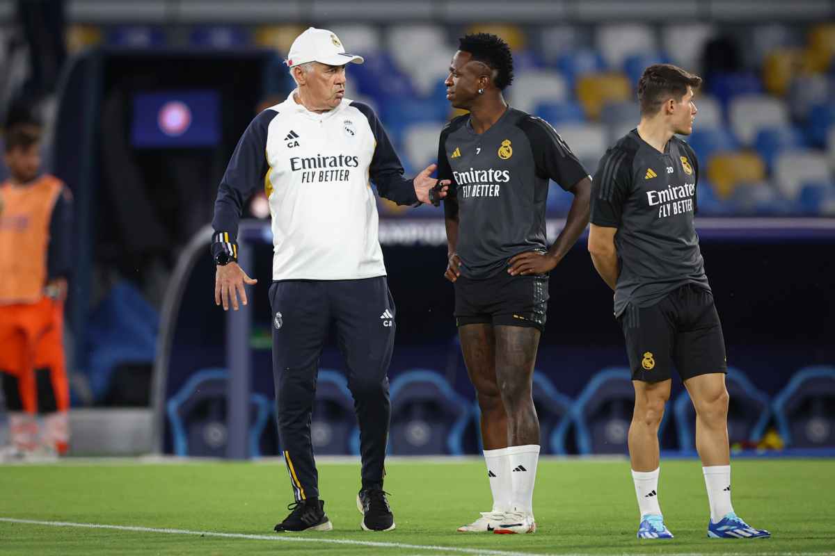 Carlo Ancelotti e Vinicius