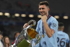 Calciomercato Juventus, l'ex Manchester City per la difesa