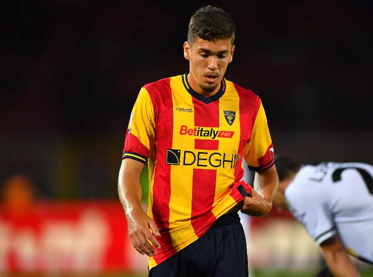 L'ex centrocampista del Lecce Joan Gonzalez