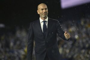 Zinedine Zidane è la scelta in panchina